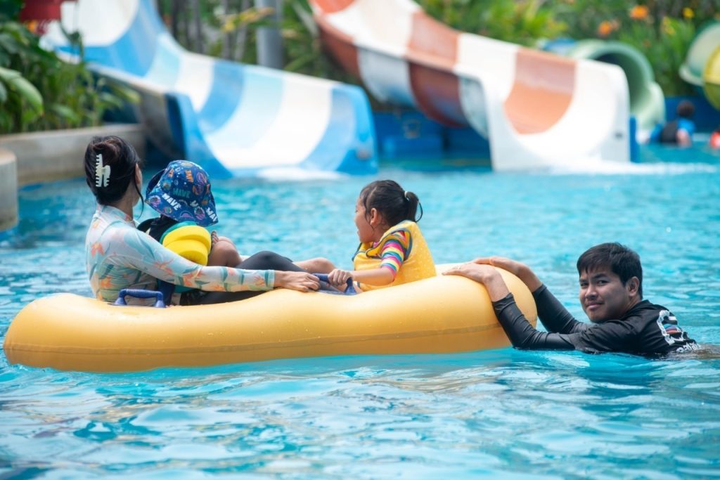 LINE_ALBUM_230424_158